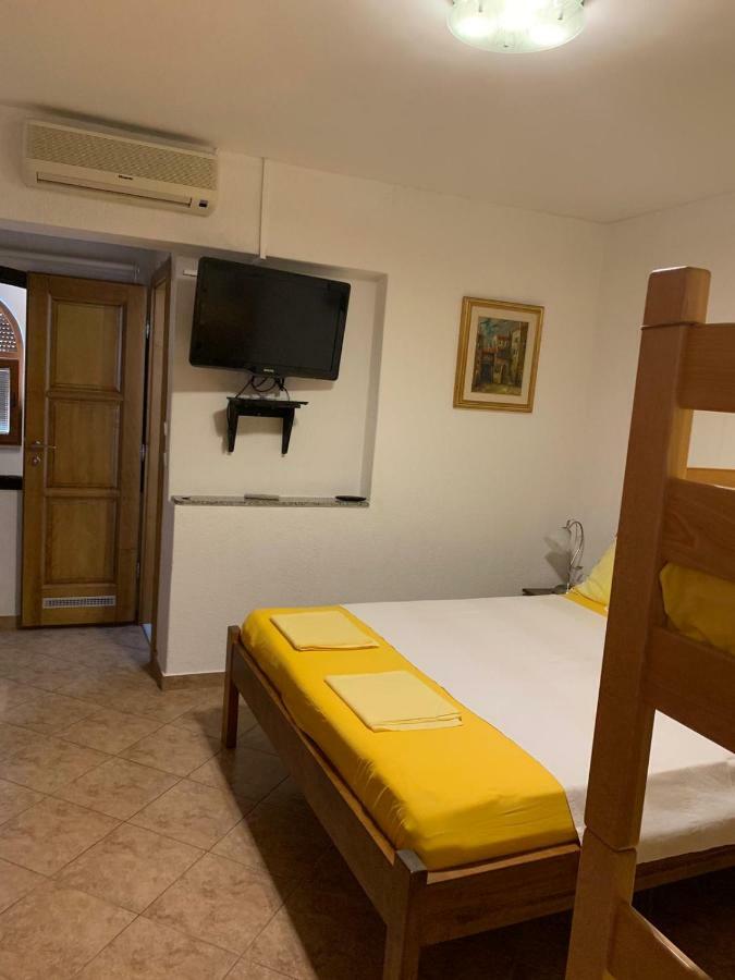 Vila Tesmija Baška Exteriér fotografie