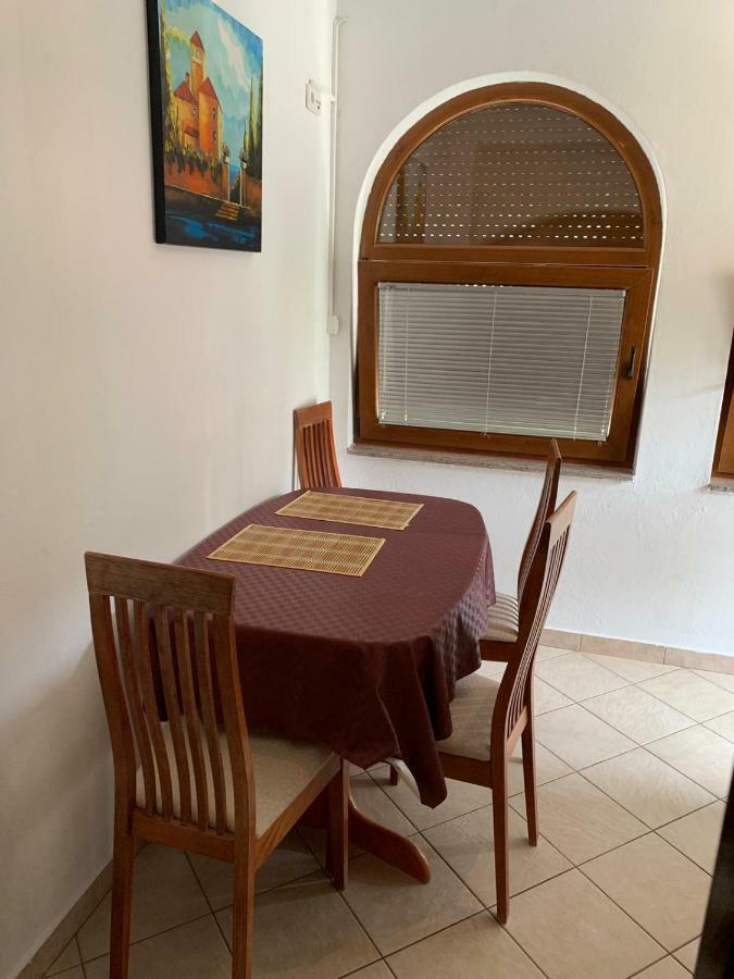 Vila Tesmija Baška Exteriér fotografie